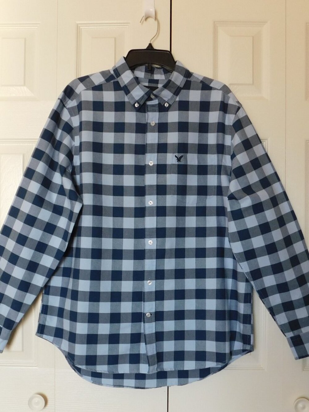 AMERICAN EAGLE OUTFITTERS Classic Fit Navy Blue Buffalo Check L/S Button Down Me